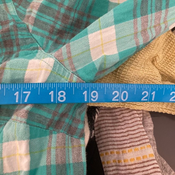 J. Crew Shirt Womens Sz 2 Aqua Green White Plaid Cotton Flannel Pocket Button Up - Picture 9 of 11